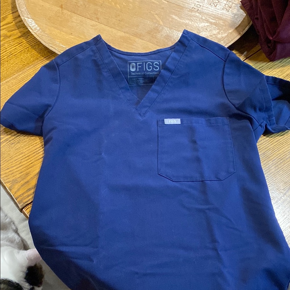 Figs Deep Blue Scrub Set